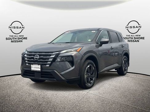 Certified 2026 Nissan Rogue SV AWD/4WD image 4