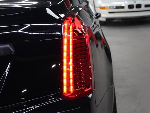 Used 2019 Cadillac CTS V w/ Luxury Package image 16