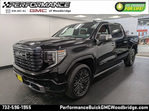 Used 2022 GMC Sierra 1500 Denali Ultimate image 1