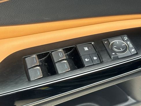 Used 2022 Lexus ES 350 w/ Premium Package FWD image 14