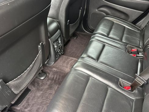 Used 2017 Jeep Grand Cherokee Limited w/ Luxury Group II AWD/4WD image 27