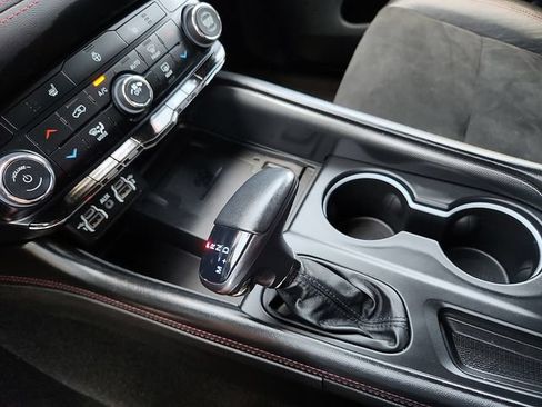 Used 2022 Dodge Durango R/T w/ Blacktop Package RWD image 25