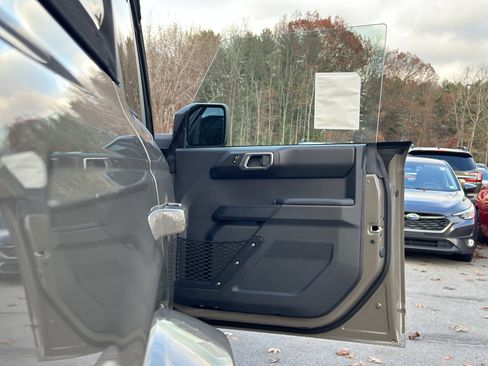 New 2025 Ford Bronco Outer Banks image 32