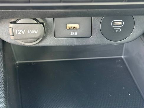 Used 2026 Hyundai Elantra Hybrid FWD image 35