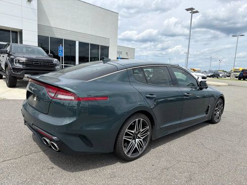 Used 2022 Kia Stinger GT2 RWD image 7
