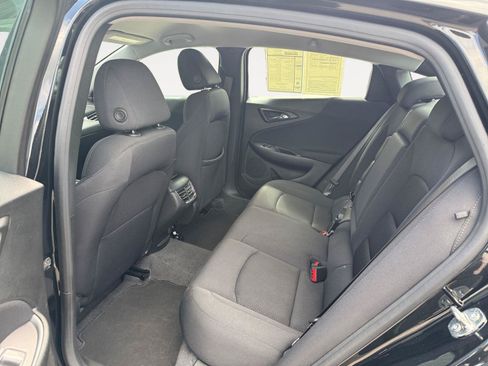 Used 2023 Chevrolet Malibu LT FWD image 18