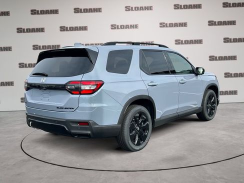 New 2026 Honda Pilot Black Edition image 5