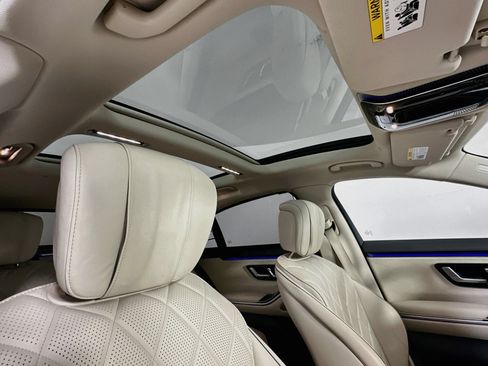 Used 2023 Mercedes-Benz S 580 4MATIC Sedan image 21