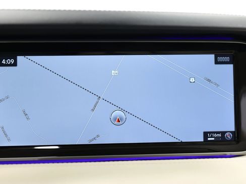 Used 2017 Mercedes-Benz S 550 4MATIC Coupe image 34