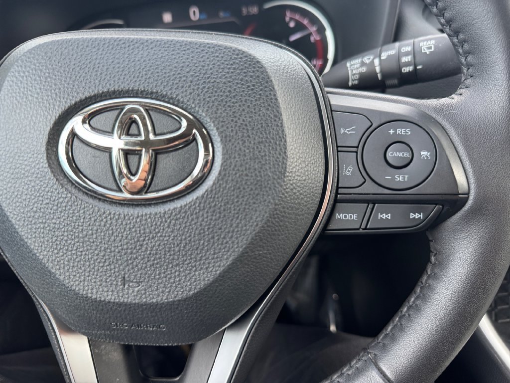 Used 2024 Toyota RAV4 XLE w/ Convenience Package AWD/4WD image 31