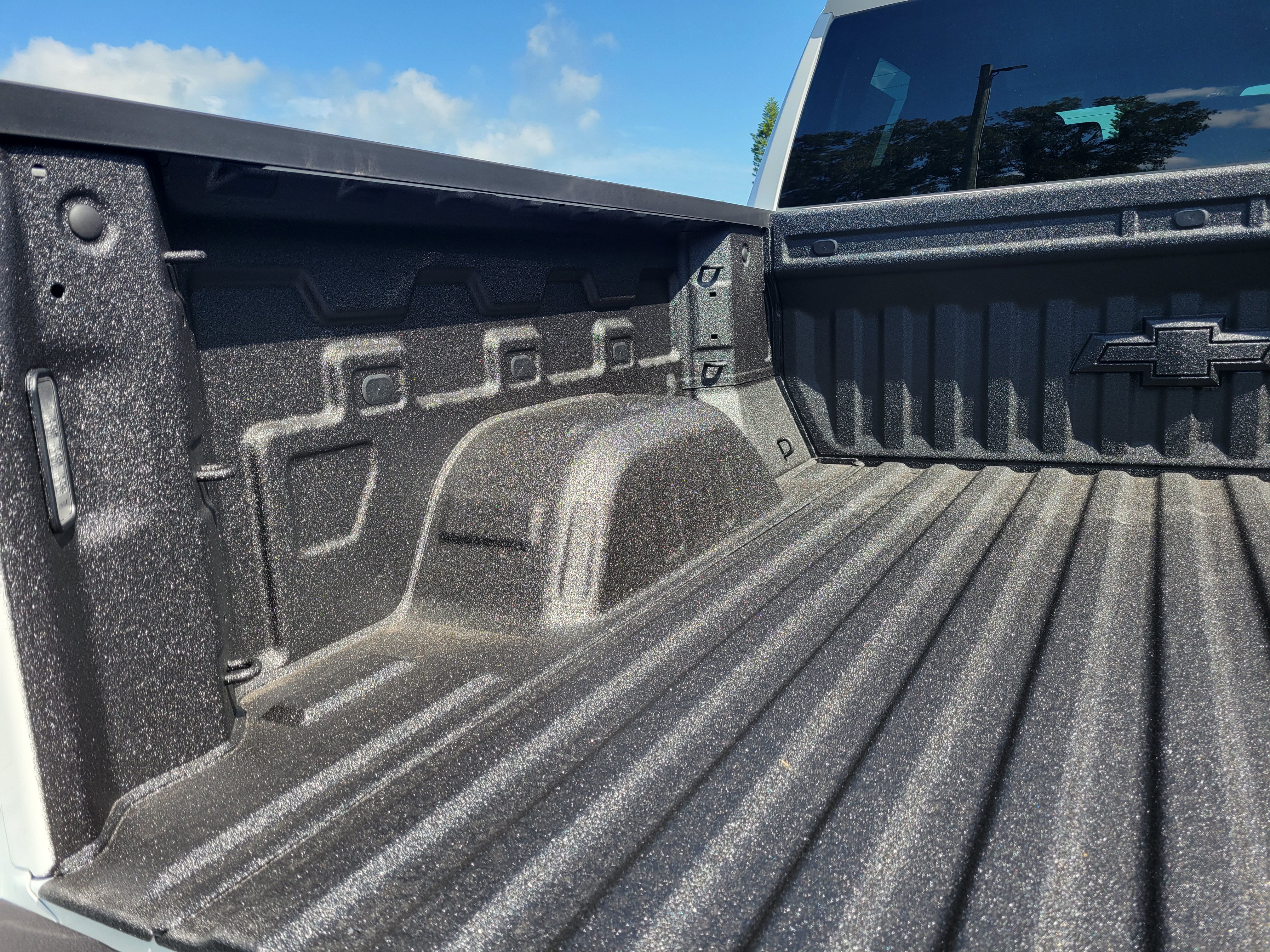 New 2026 Chevrolet Silverado 1500 RST w/ RST Select Package RWD image 8