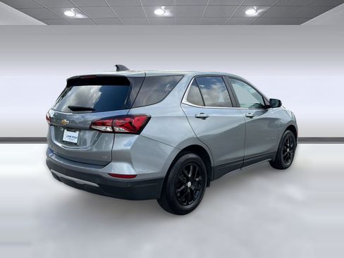 Certified 2024 Chevrolet Equinox LT FWD image 8