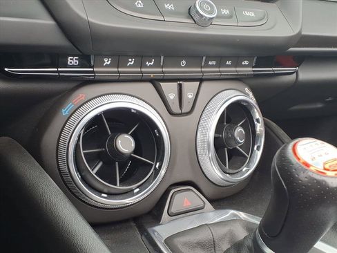 Used 2017 Chevrolet Camaro SS image 18