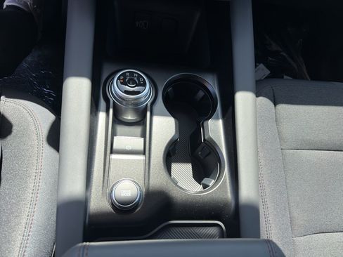 New 2026 Ford Explorer Active RWD image 29