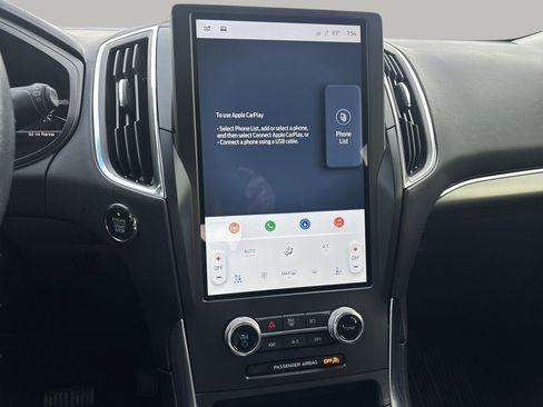 Used 2022 Ford Edge Titanium w/ Equipment Group 301A image 15