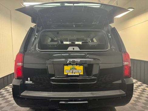 Used 2019 Chevrolet Tahoe LT w/ RST Edition AWD/4WD image 35