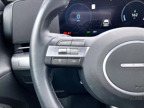 Used 2024 Hyundai Kona SEL image 22