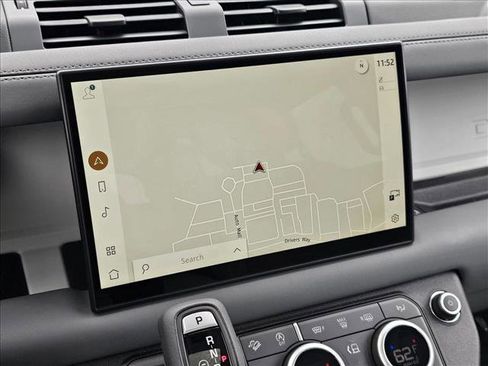 New 2025 Land Rover Defender 110 S image 15