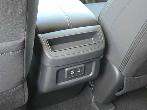 New 2026 Nissan Pathfinder SV image 18