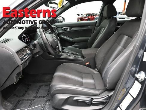 Used 2025 Honda Civic Sport image 14