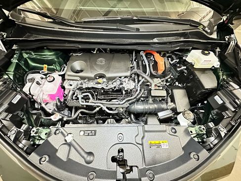 Used 2026 Toyota Sienna Platinum AWD/4WD image 62