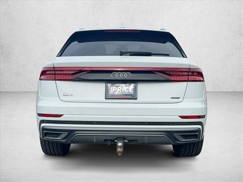 Used 2020 Audi Q8 Premium Plus image 7