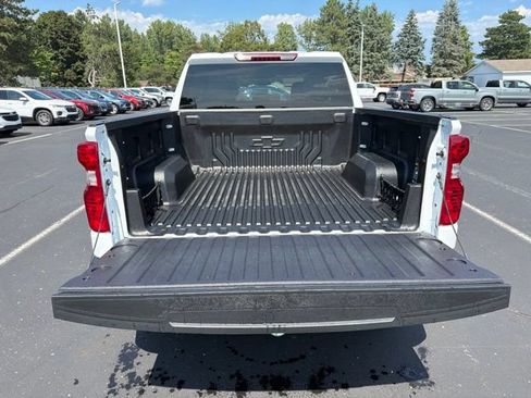 Certified 2026 Chevrolet Silverado 1500 LT AWD/4WD image 10