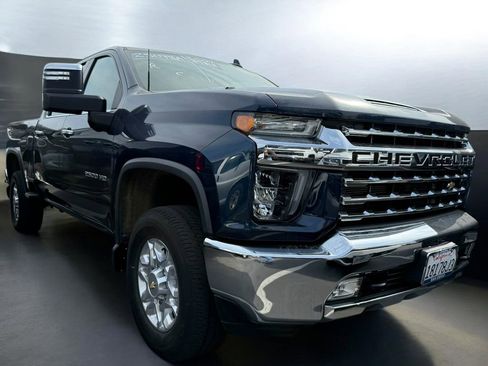 Used 2022 Chevrolet Silverado 2500 LTZ w/ Gooseneck/5TH Wheel Package AWD/4WD image 2
