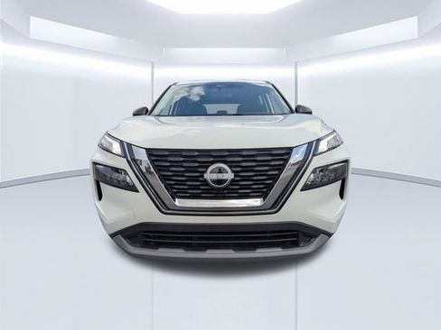 Used 2023 Nissan Rogue S FWD image 9