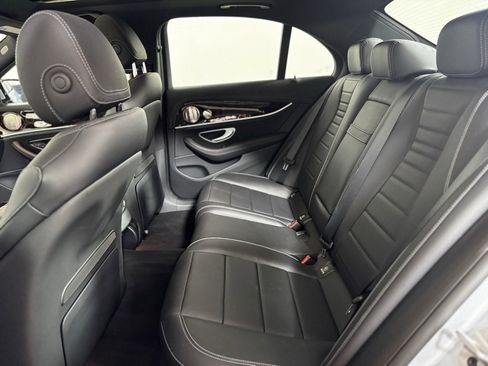 Used 2022 Mercedes-Benz E 350 4MATIC Sedan image 21