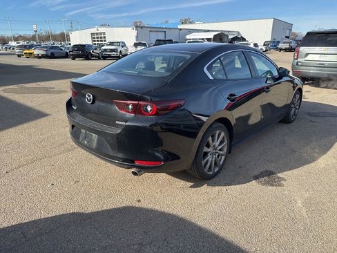 Used 2025 MAZDA MAZDA3 s image 3