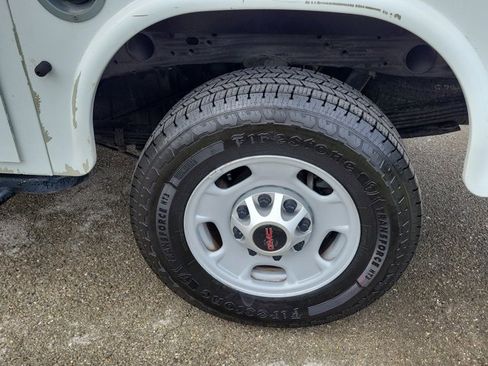 Used 2017 GMC Sierra 2500 Base image 9