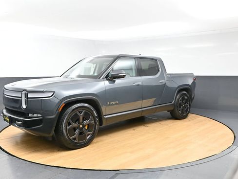 Used 2022 Rivian R1T Adventure AWD/4WD image 4