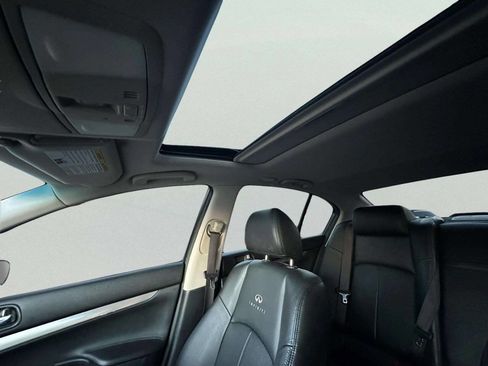 Used 2011 INFINITI G37 x w/ Sport Appearance Package image 32