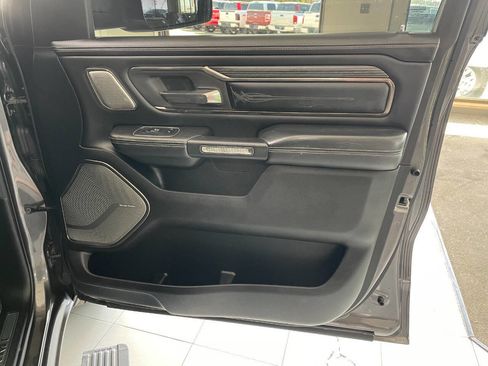 Used 2020 RAM 1500 Limited image 32