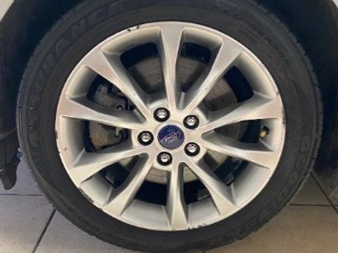 Used 2017 Ford Fusion Energi SE FWD image 28