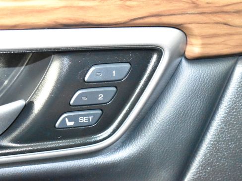 Used 2020 Honda CR-V EX-L image 34