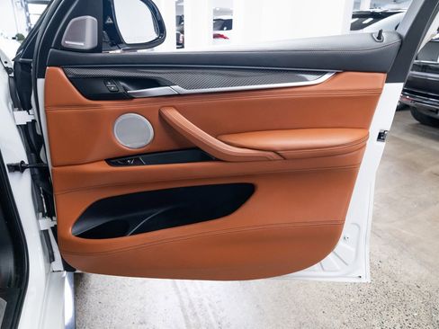 Used 2019 BMW X6 M w/ Executive Package image 24