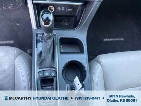 Used 2017 Hyundai Sonata Limited FWD image 8