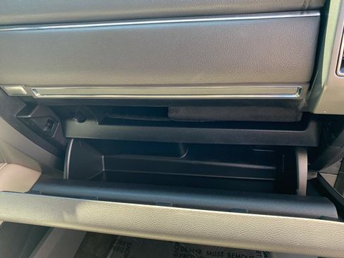Used 2018 Ford Expedition Max XLT w/ Equipment Group 202A AWD/4WD image 47