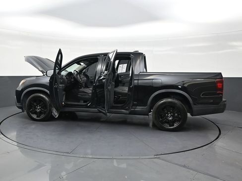 Used 2018 Honda Ridgeline Black Edition image 31