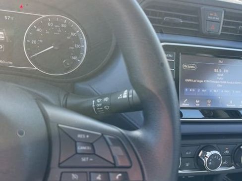 Used 2024 Nissan Versa SV FWD image 10