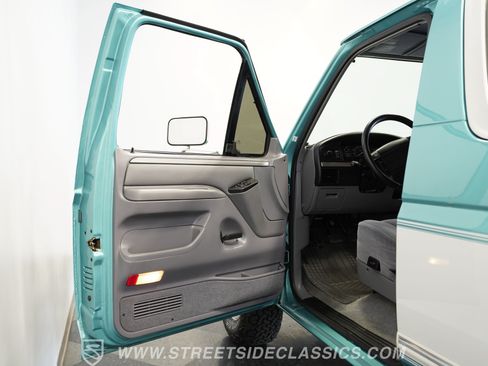 Used 1995 Ford Bronco AWD/4WD image 37