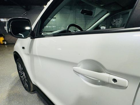 Used 2019 Mitsubishi Outlander Sport ES FWD image 12