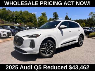 Used 2025 Audi Q5 Premium w/ Convenience Package AWD/4WD 360° Tour