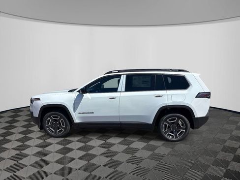New 2026 Jeep Cherokee Laredo AWD/4WD image 2