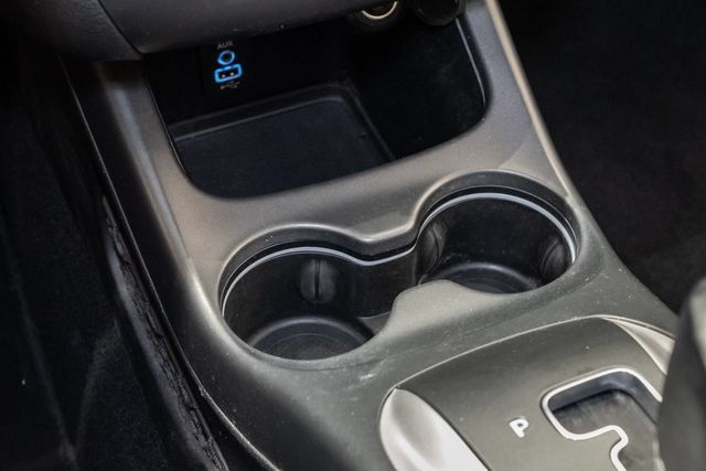 Used 2020 Dodge Journey SE w/ SE Popular Equipment Group FWD image 19