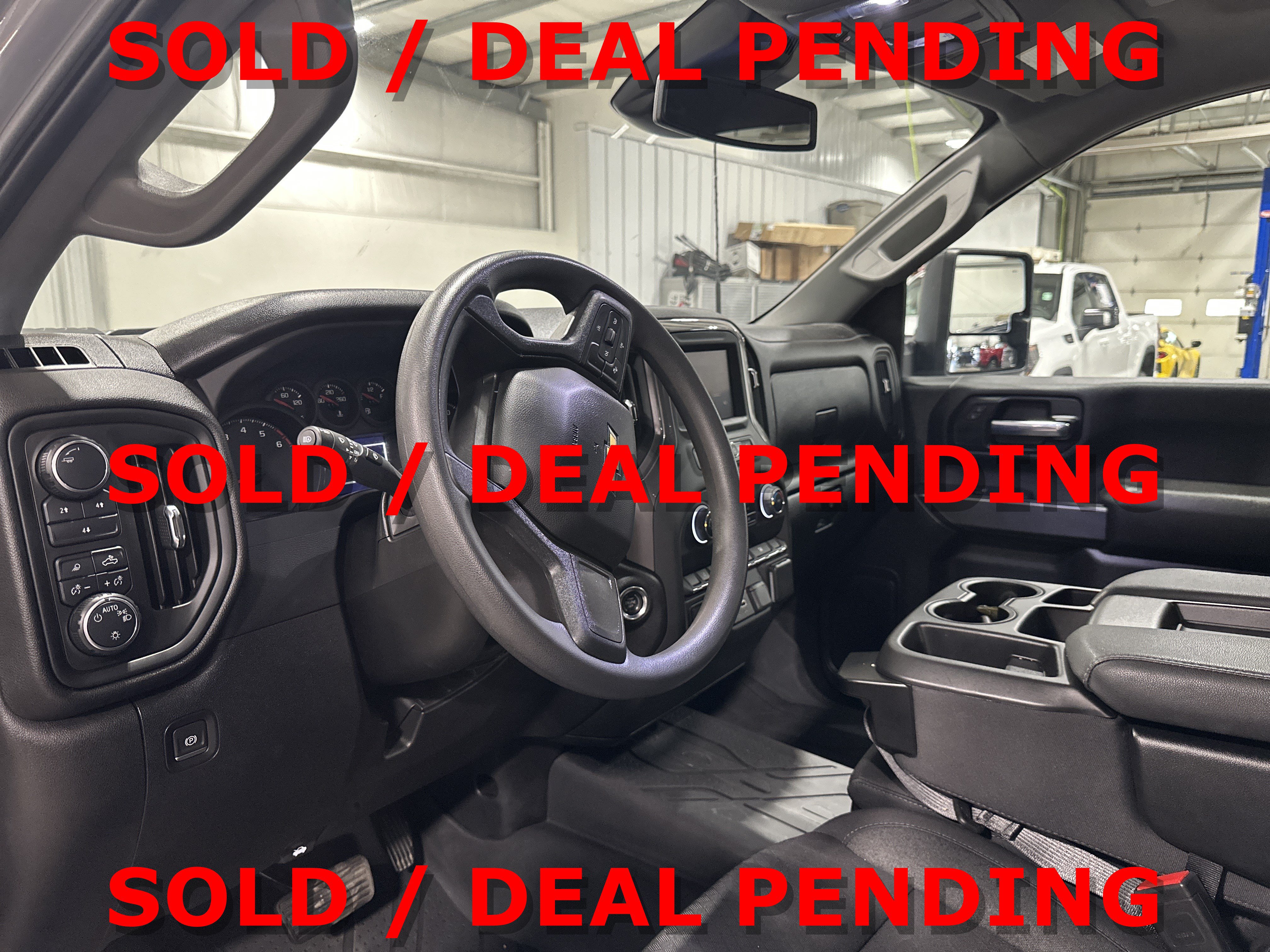 Used 2024 Chevrolet Silverado 2500 Custom w/ Custom Convenience Package AWD/4WD image 9
