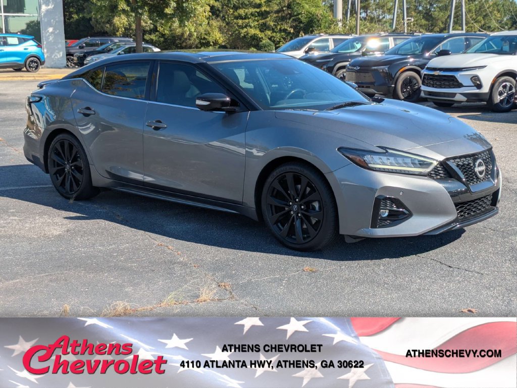 Used 2023 Nissan Maxima SR w/ Sport Mat Group FWD image 1