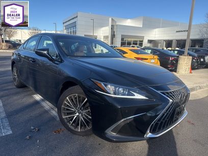 Certified 2024 Lexus ES 350 w/ Premium Package